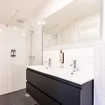 Weber 2* Amsterdam