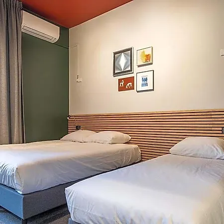 Weber Hotel
